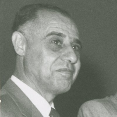عزت طنوس