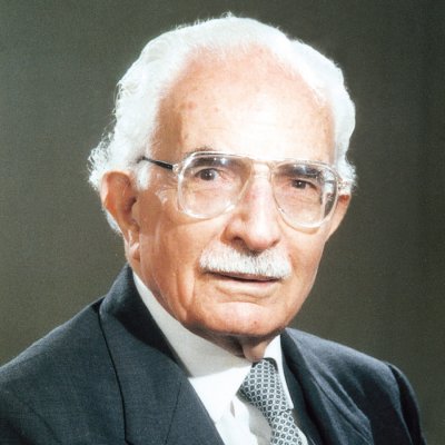 نقولا زيادة